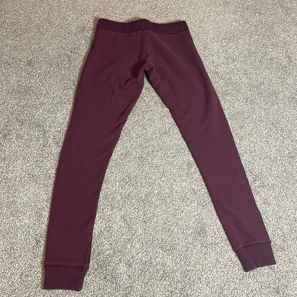 Maroon Garage sweatpants - Picture 3 of 5